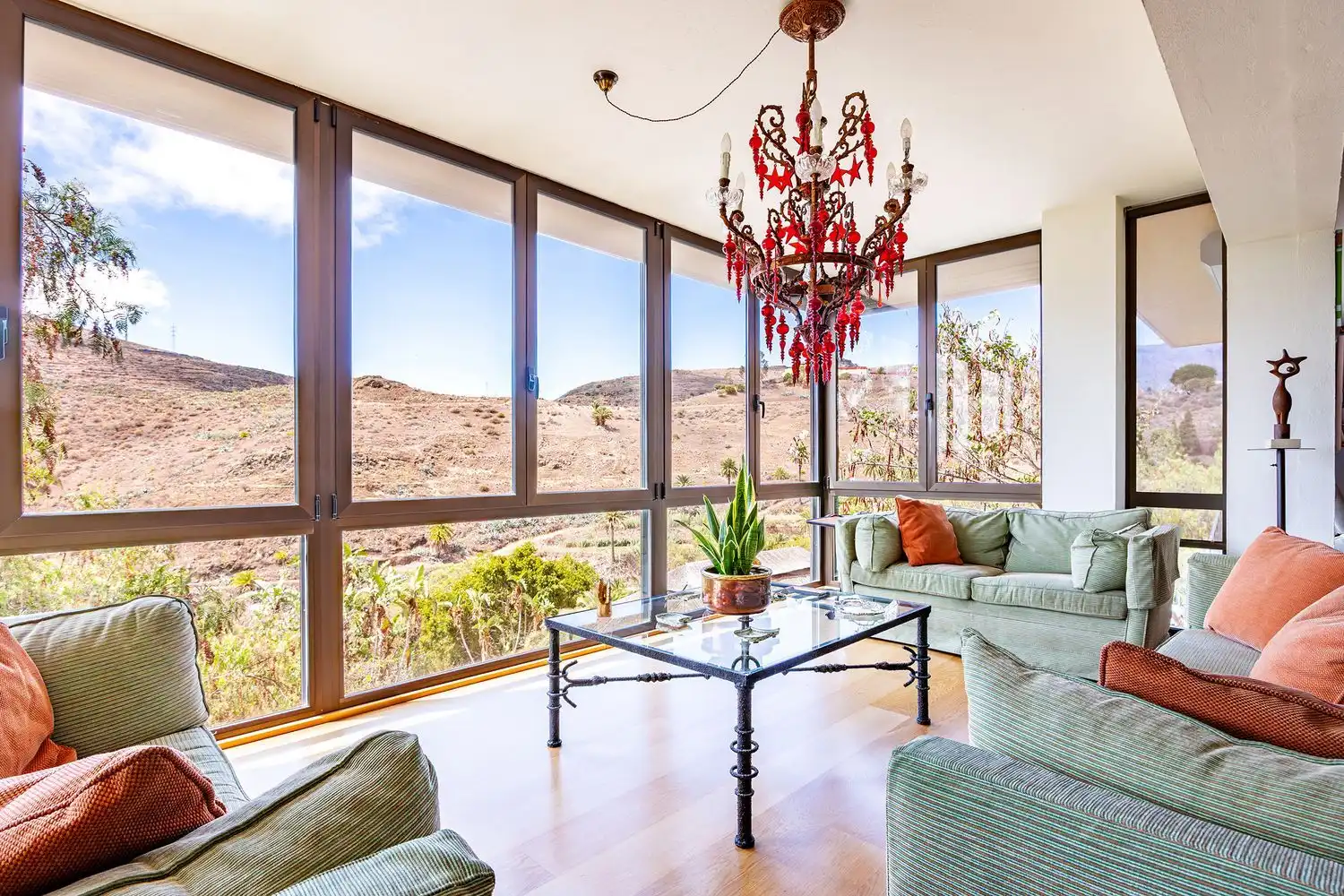 Sala de estar de Casa o chalet en venta en Telde con Jardín privado, Terraza y Piscina
