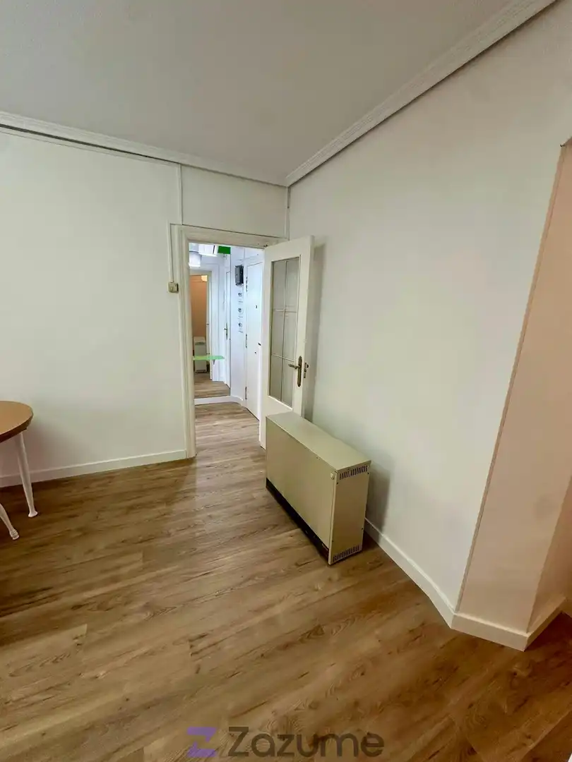 Flat for rent in C. Grupo Renfe, Centro