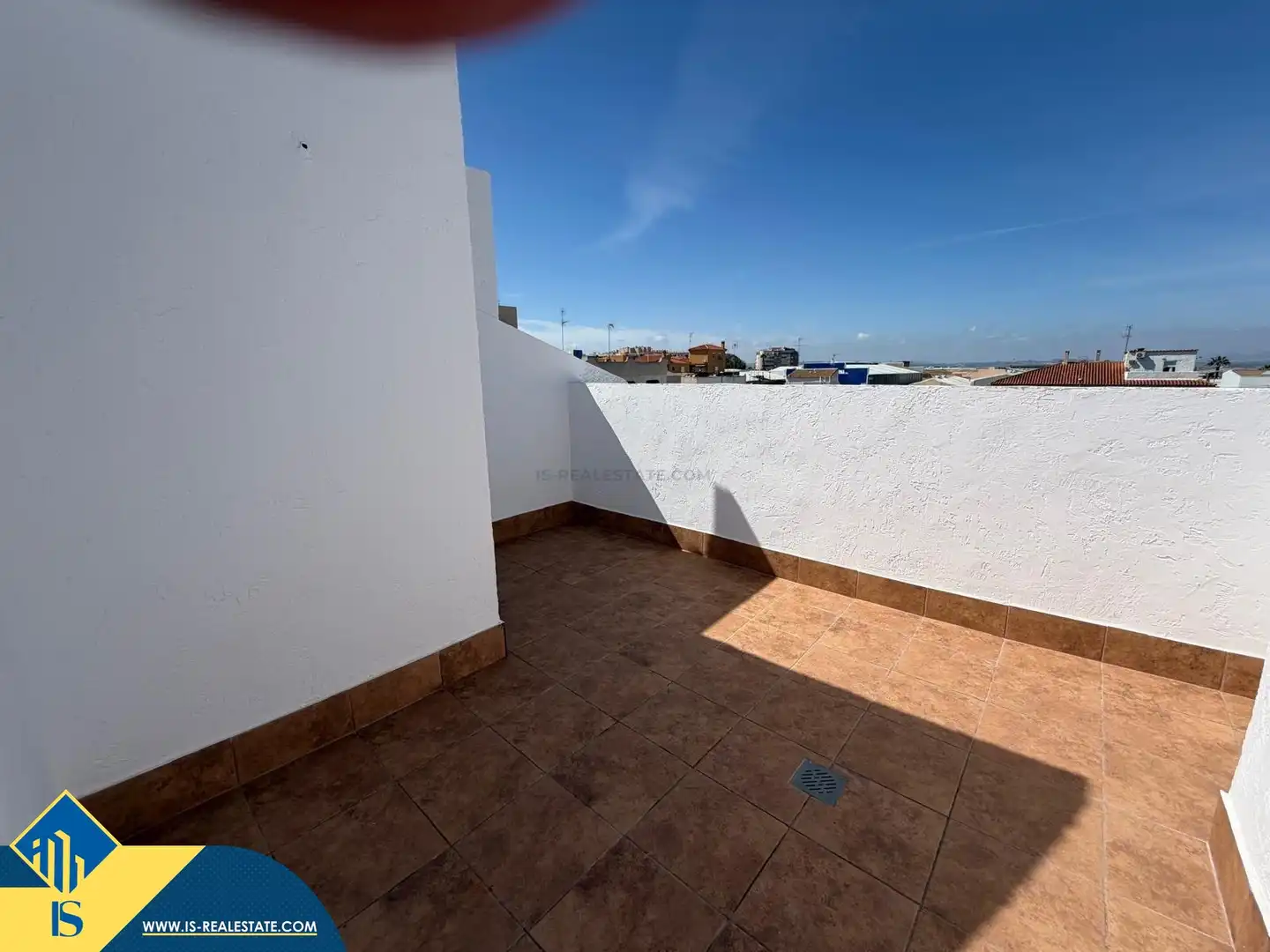 Terrasse von Maisonette zum Verkauf in Torrevieja mit Terrasse, Möbliert und Gemeinschaftspool