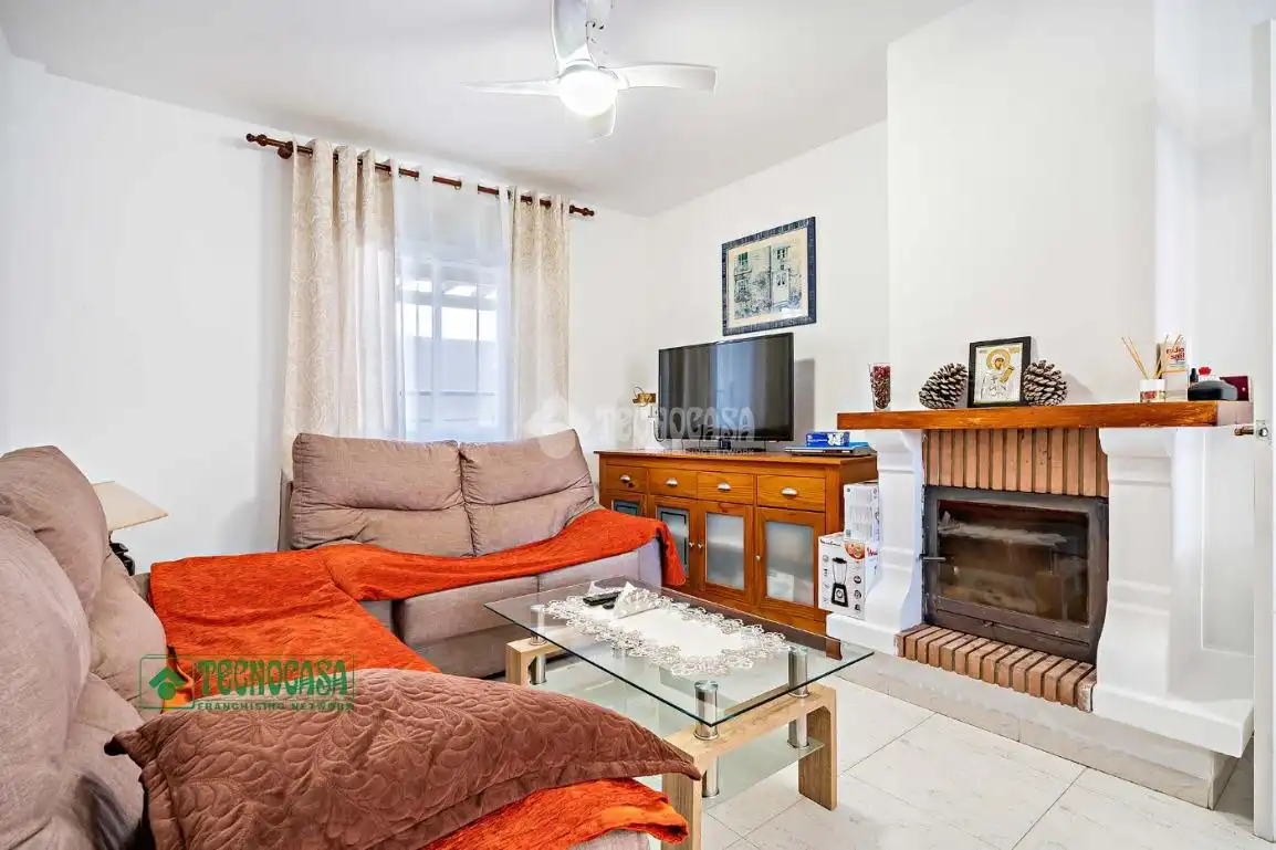 Maison avec terrasse à vendre à Calle Jordi Tarrés, imagen 4