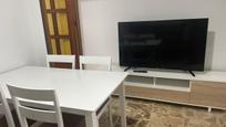 Living room of Flat for sale in  Jaén Capital