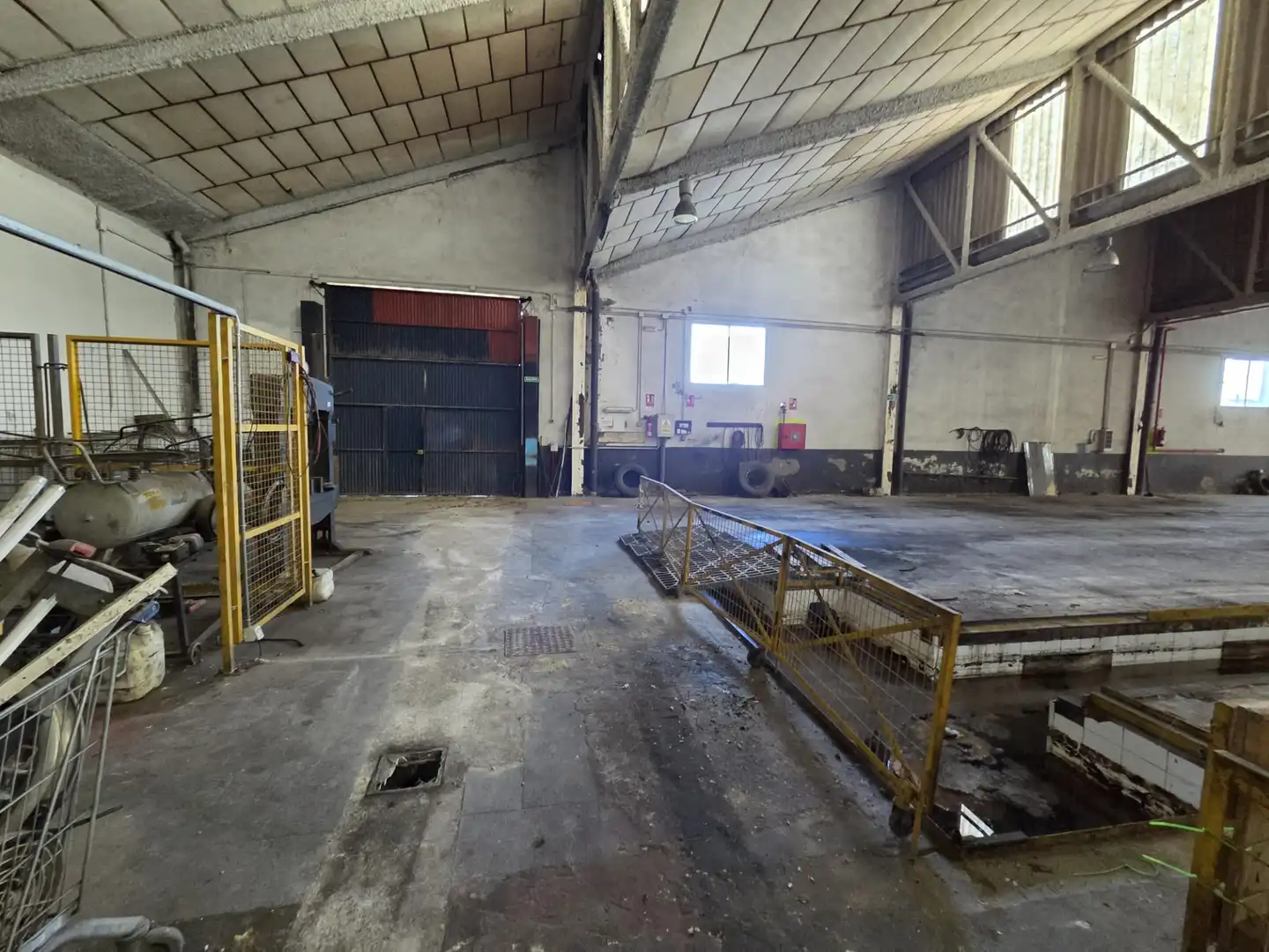Fabrikhallen zum Verkauf in San Roque