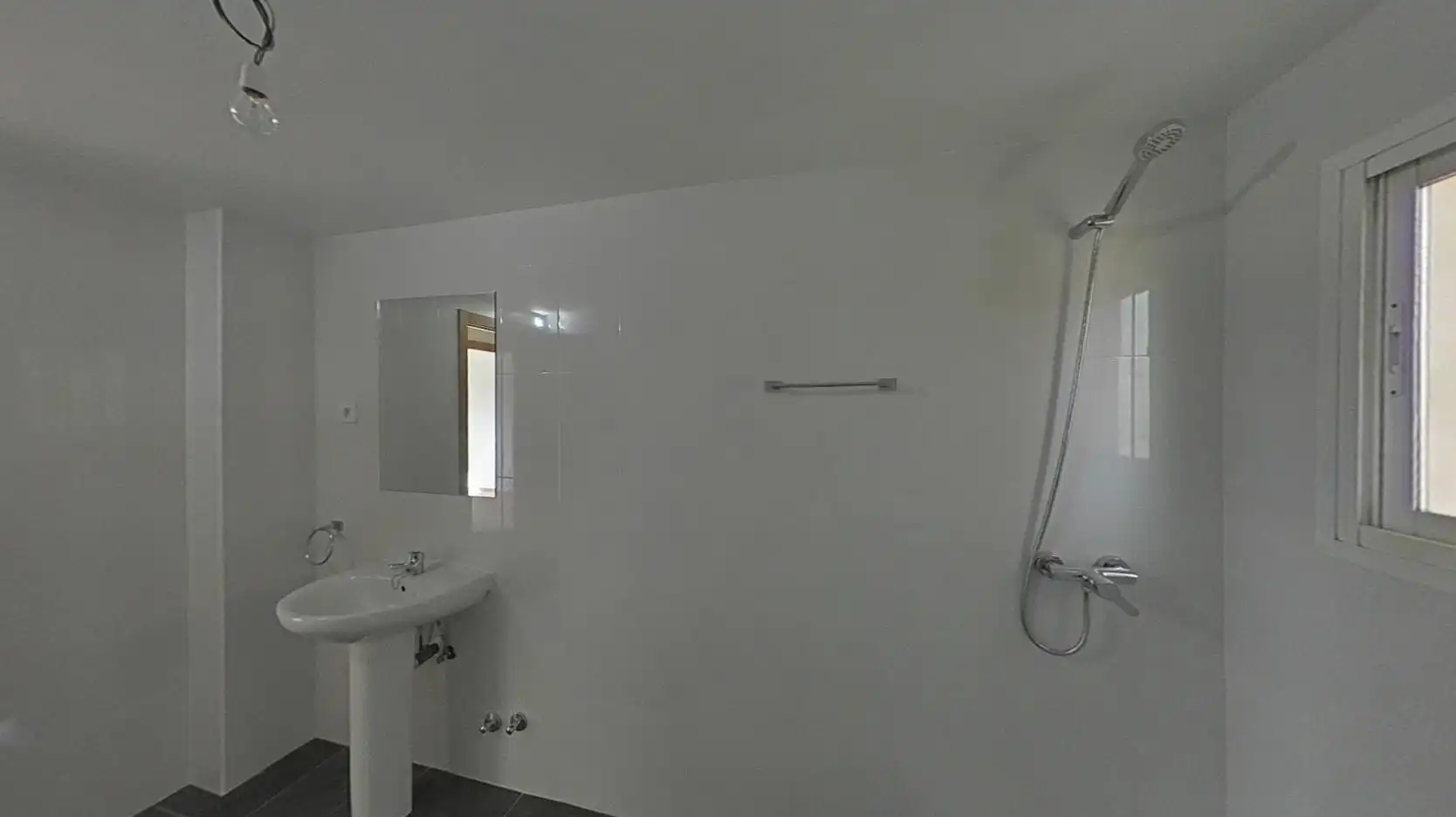 Bathroom of Flat for sale in Móstoles