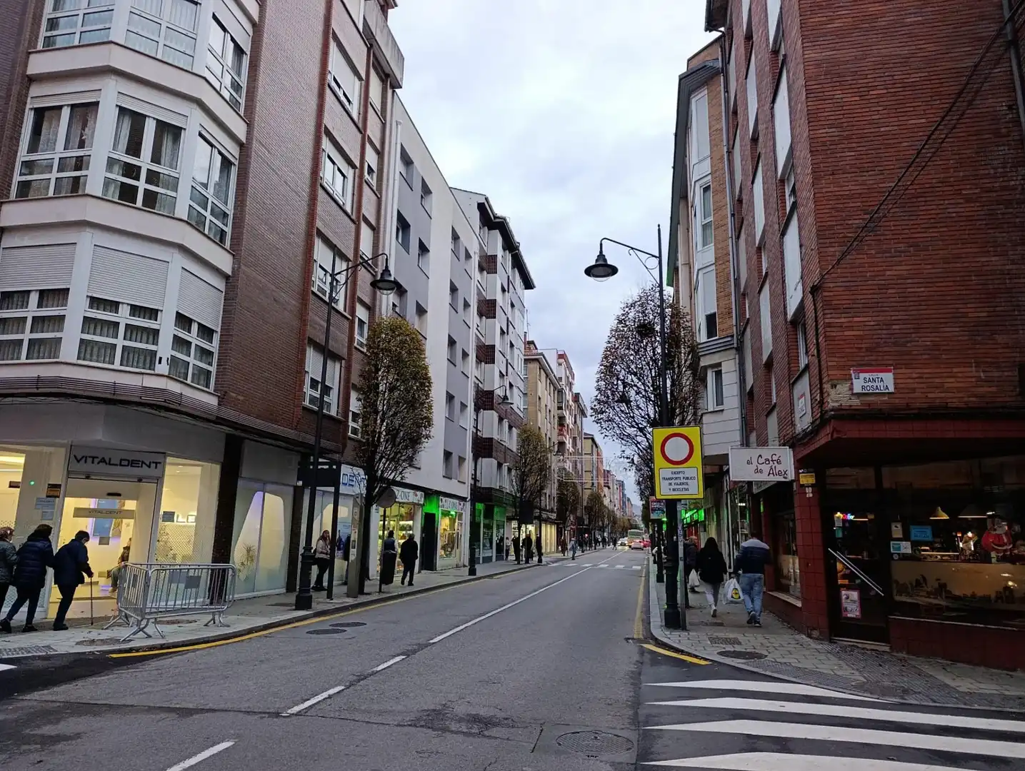 Vista exterior de Piso en venta en Gijón 