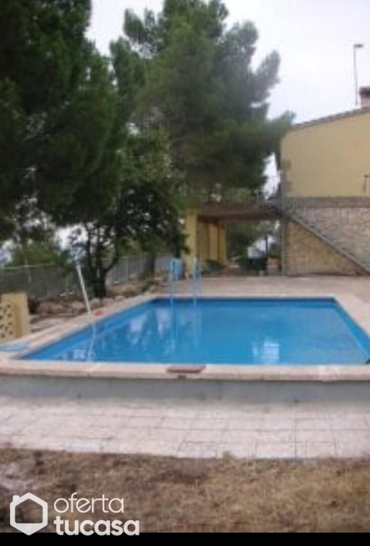 Piscina de Pis en venda en Muro de Alcoy amb Aire condicionat, Calefacció i Jardí privat