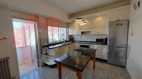 Foto 3 de Piso en venta en Residencia - Abella, Lugo Capital