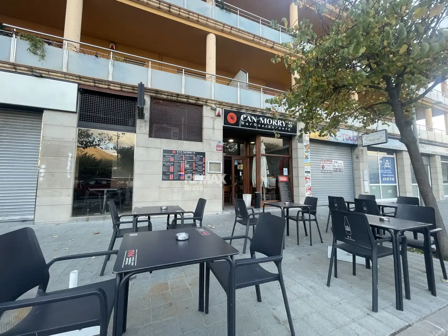 Business premises for sale in Glorieta GV DE PAU CASALS