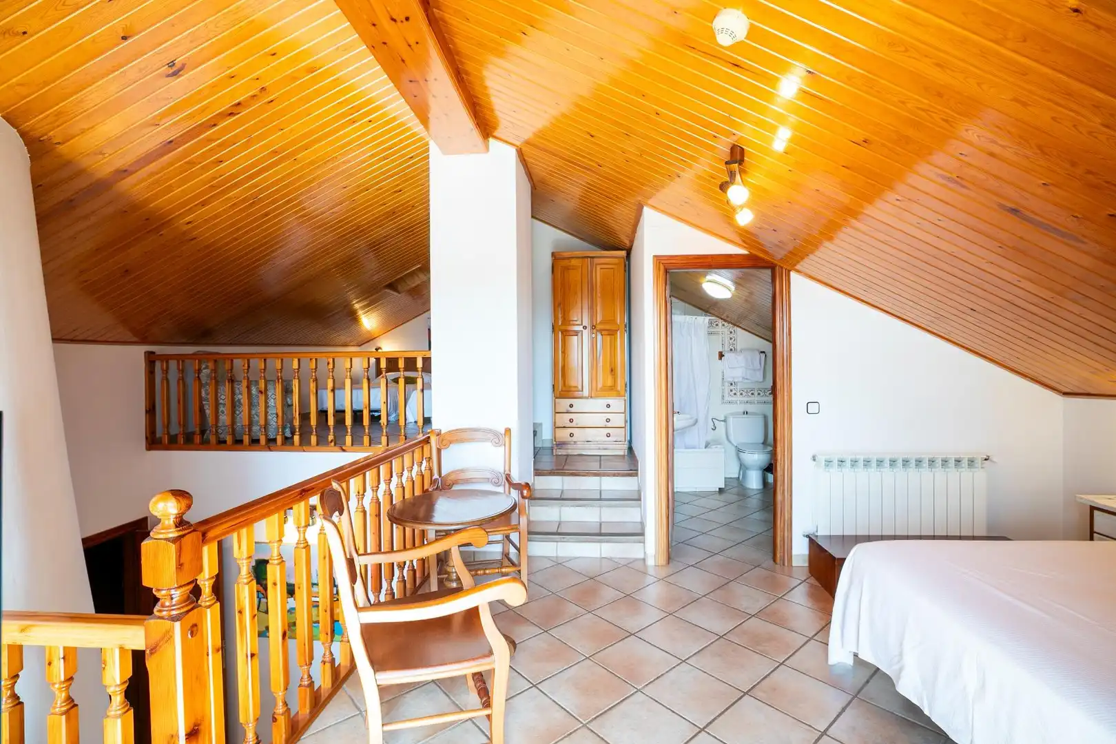 Casa o xalet en venda en Boltaña amb Calefacció, Terrassa i Moblat