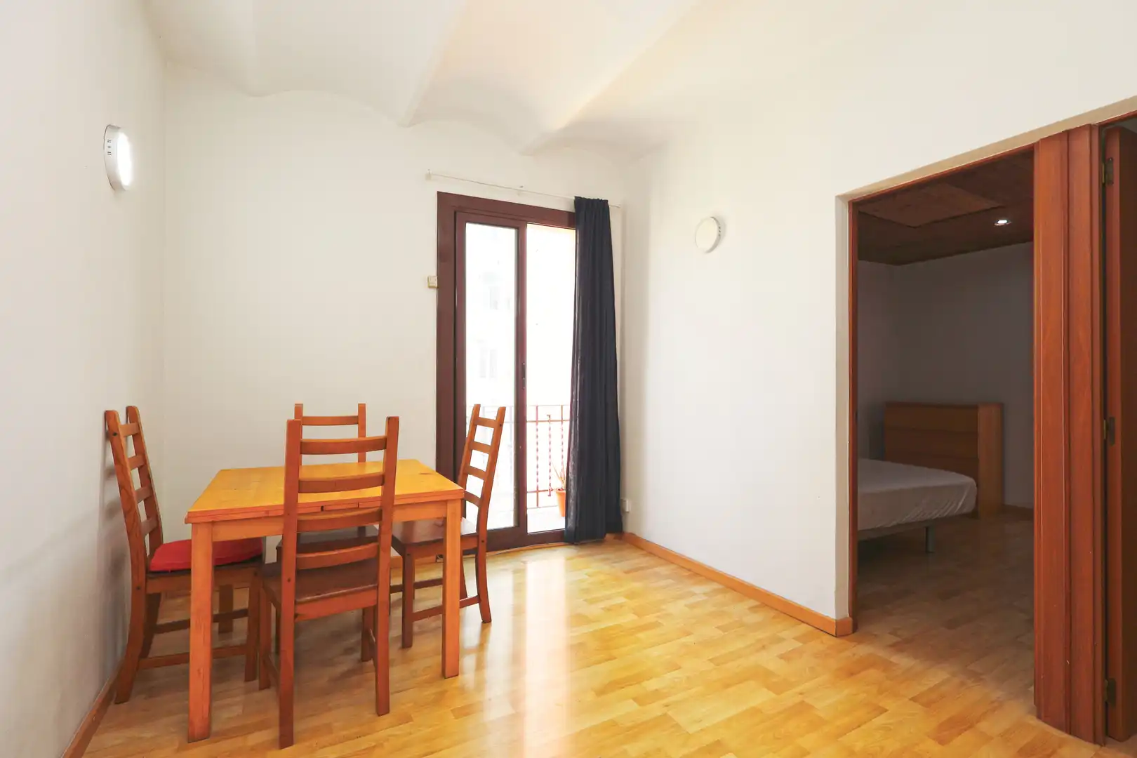 Bedroom of Flat for sale in Barcelona  with Balcony