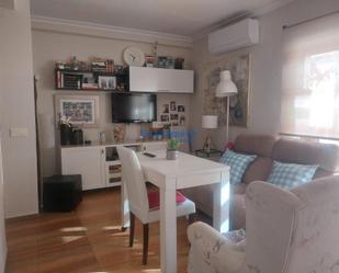 Living room of Flat to rent in Dos Hermanas  with Air Conditioner, Terrace and Balcony