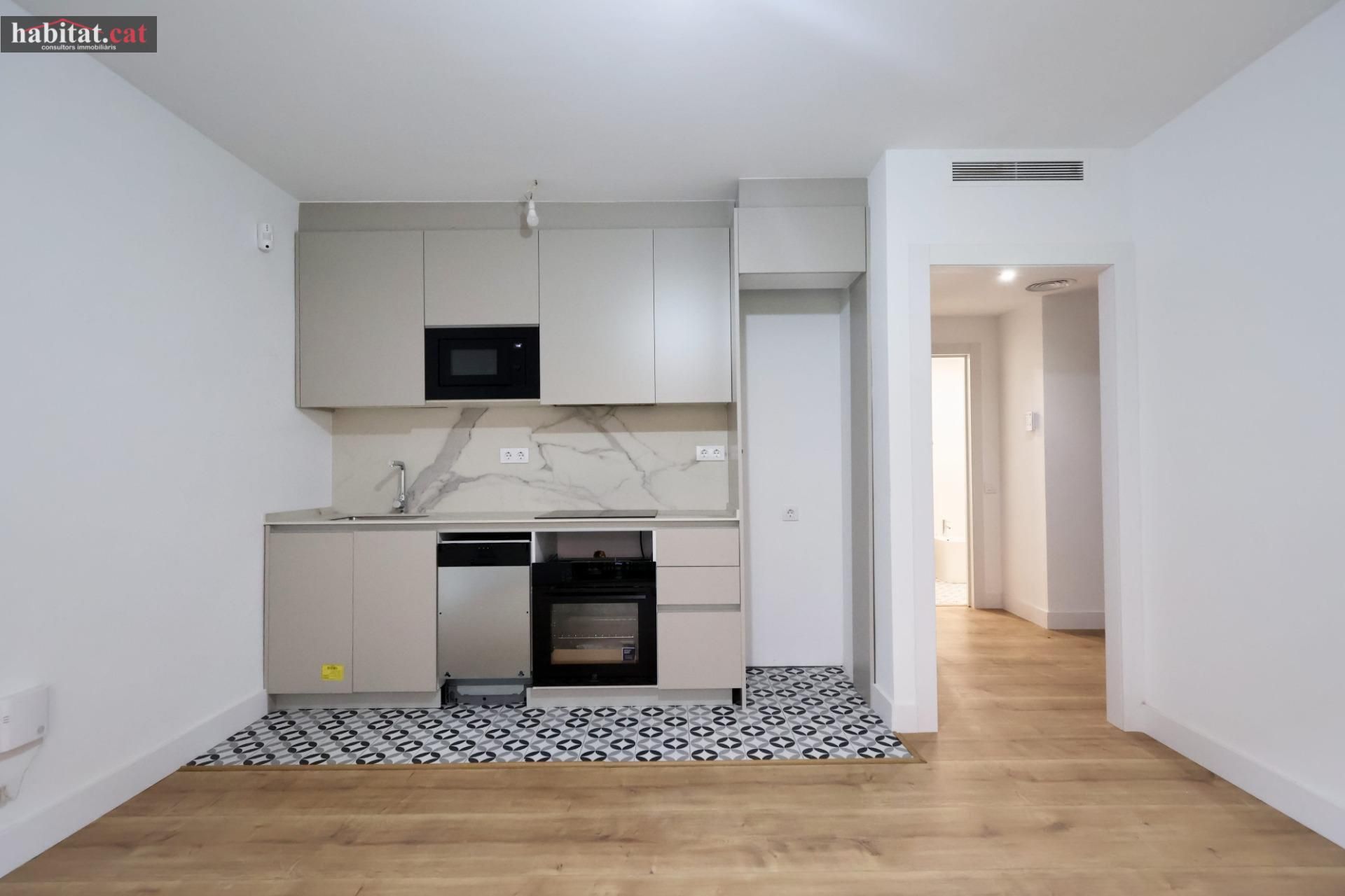 Cuina de Dúplex en venda en Vilanova i la Geltrú amb Terrassa