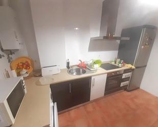 Kitchen of Flat to rent in Utrera