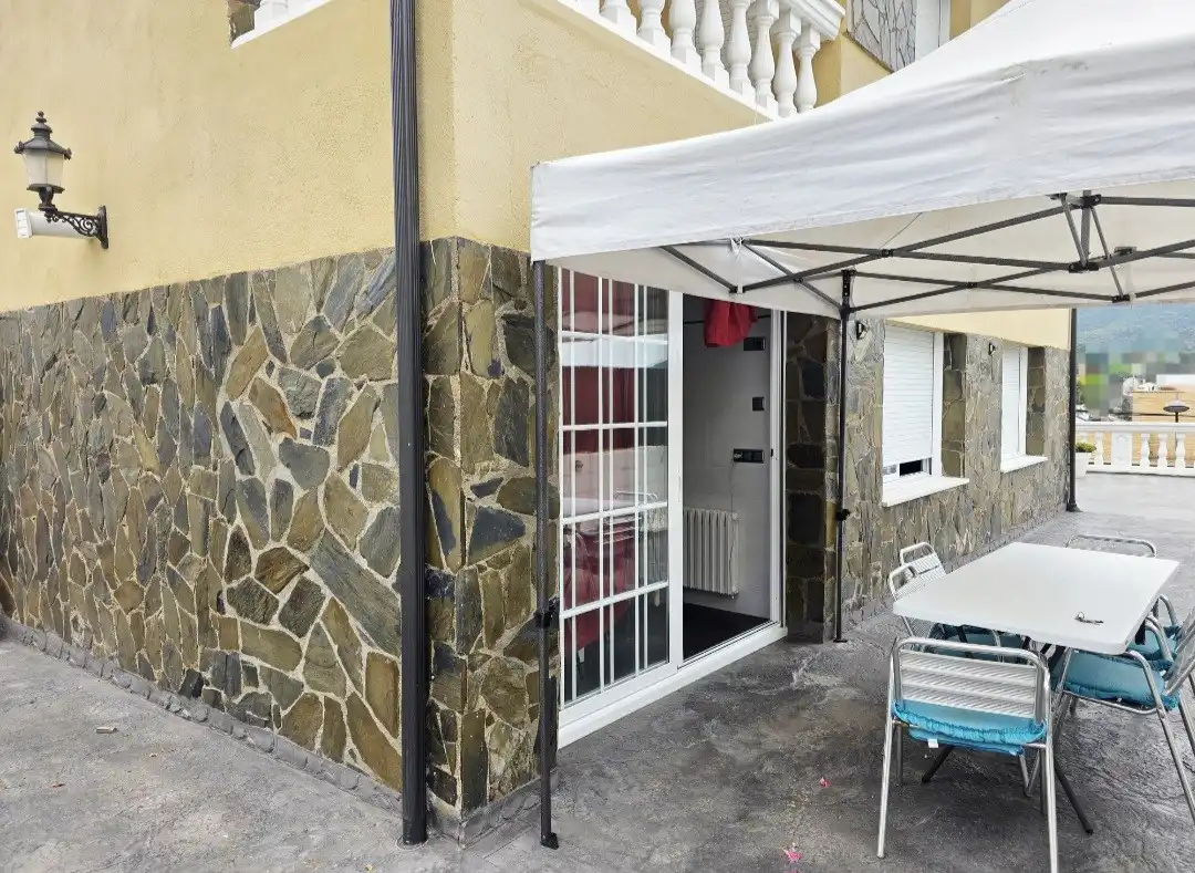 Exterior view of Houses for sale in Sant Fost de Campsentelles  with Air Conditioner, Heating and Private garden