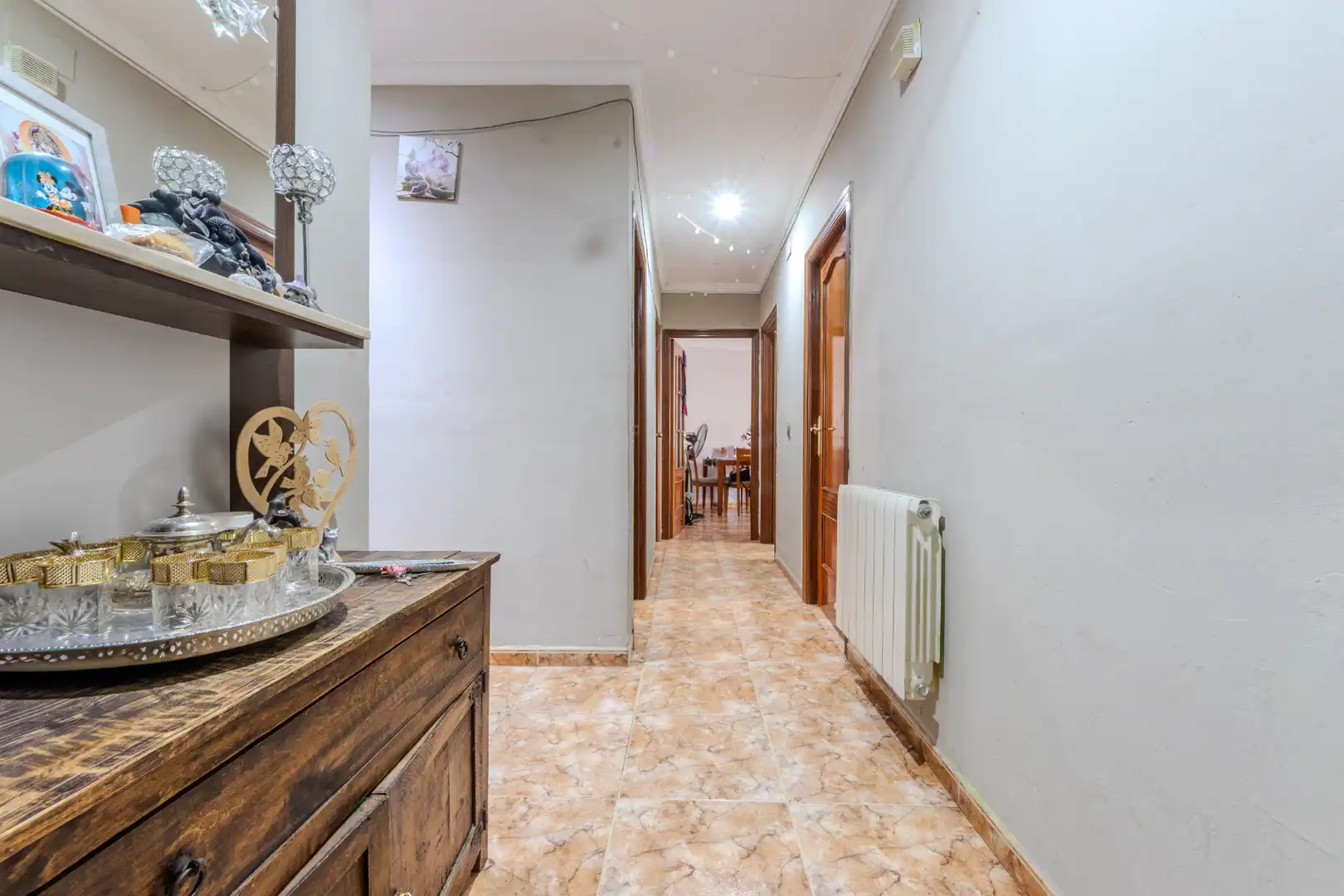 Wohnung zum Verkauf in Tarragona mit Klimaanlage, Heizung und Abstellraum