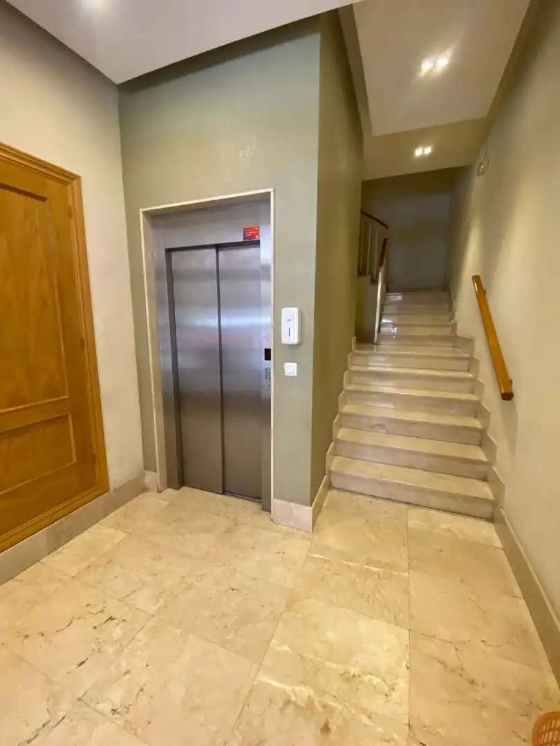 Flat with lift for sale in Calle Cantabria, imagen 42