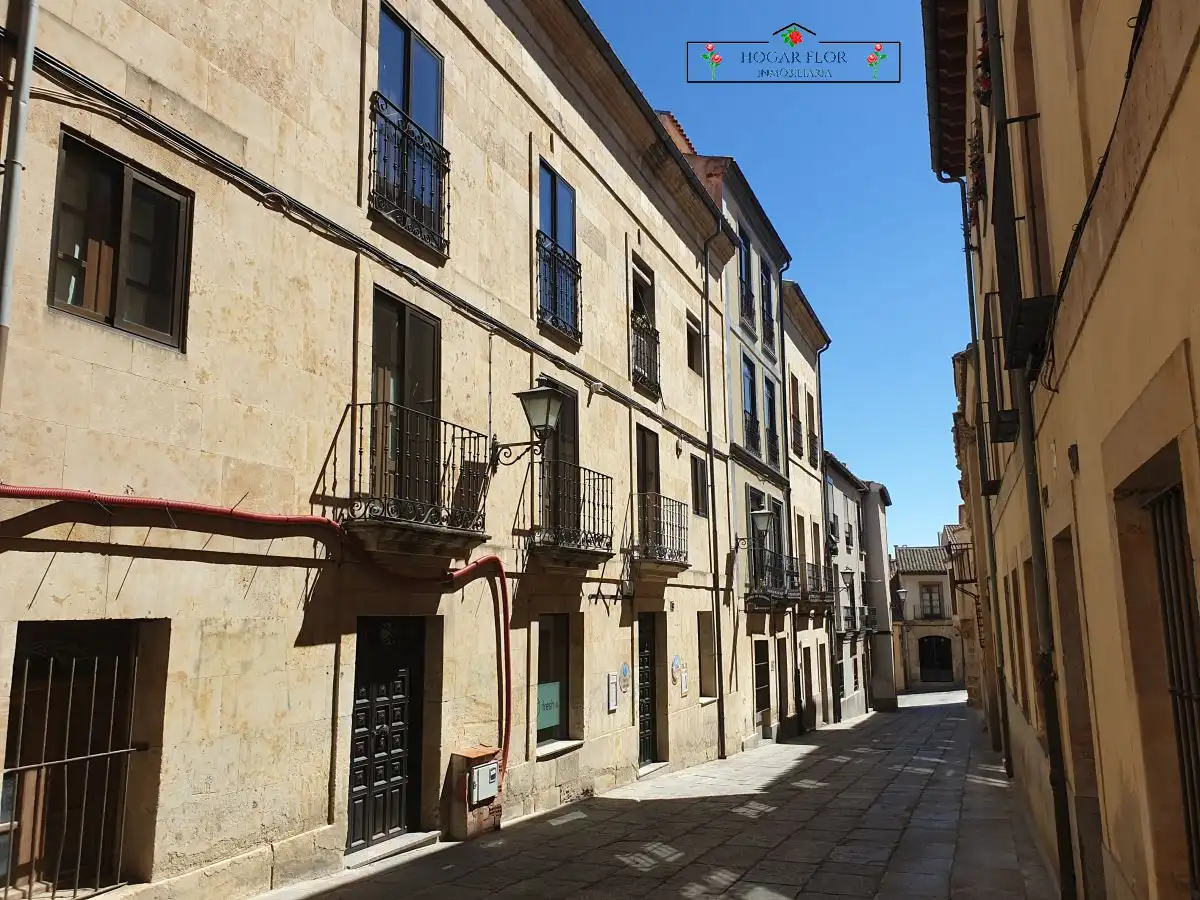 Außenansicht von Wohnungen zum Verkauf in Salamanca mit Heizung