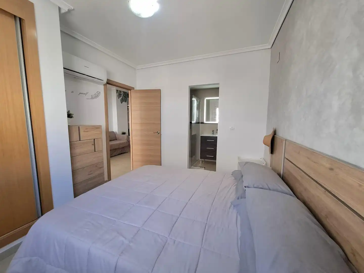 Habitación de Apartamento en venta en Oropesa del Mar / Orpesa con Aire acondicionado, Amueblado y Balcón