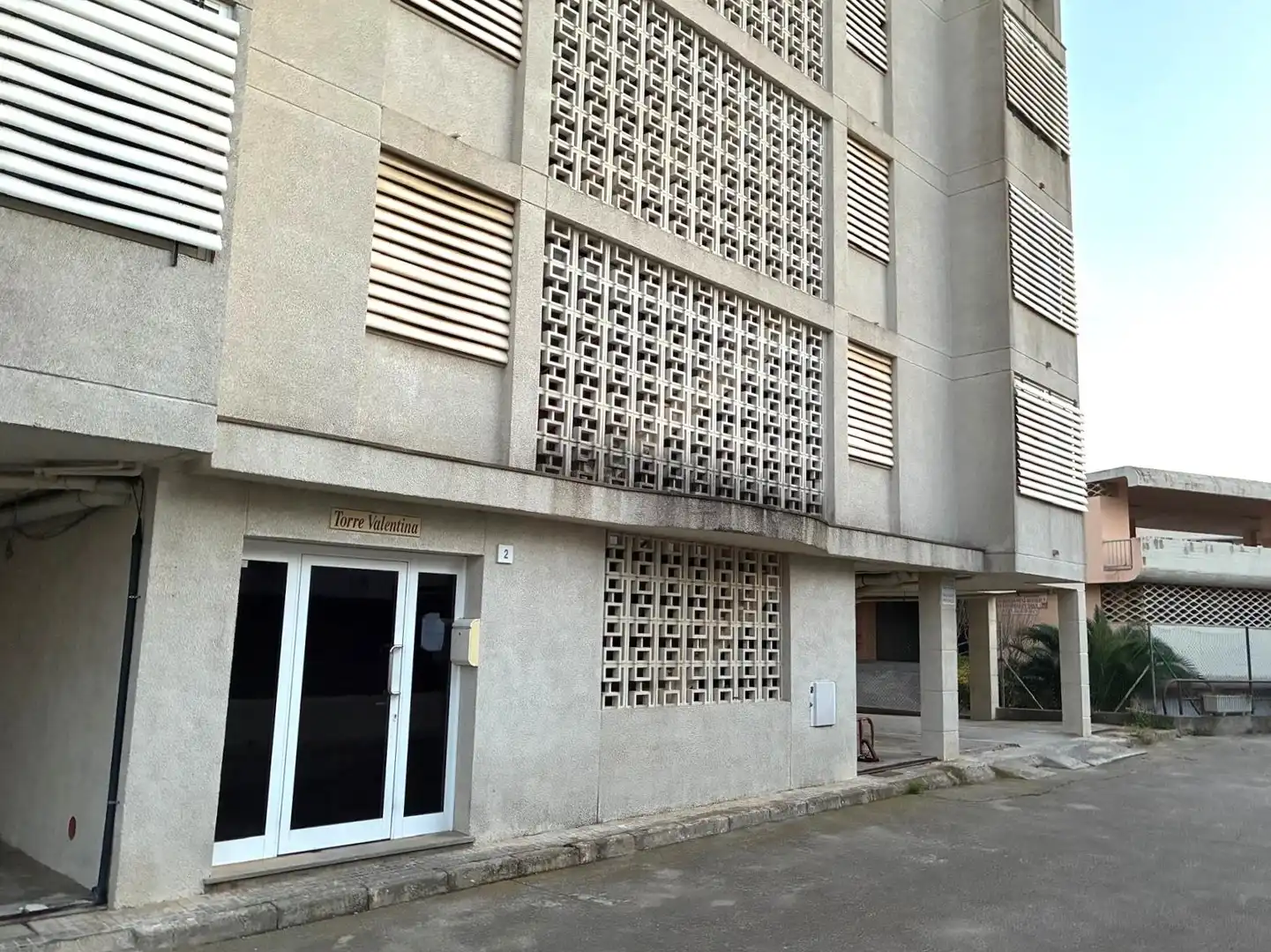 Garage zum Verkauf in MANUEL DE FALLA, Torre Valentina - Mas Vilar de La Mutxada - Treumal