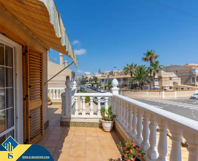 Casa amb piscina en venda a Playa de los Locos, imagen 10