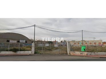 Industrial land for sale in Carretera Alicante