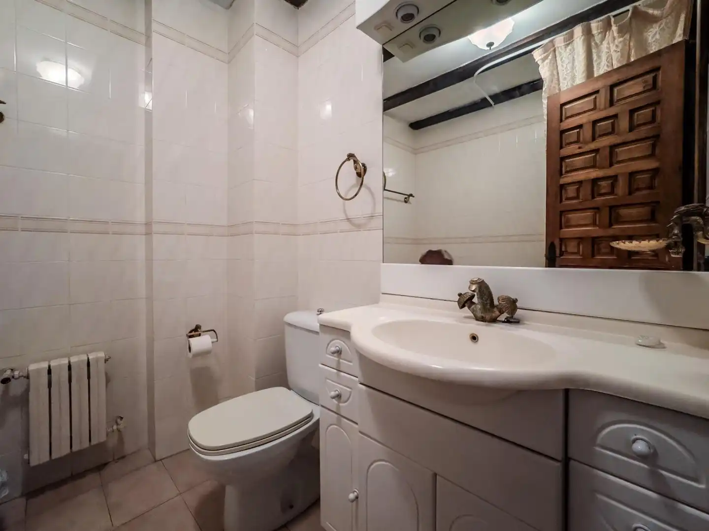 Bathroom of Country homes for sale in Briviesca  with Heating, Private garden and Terrace
