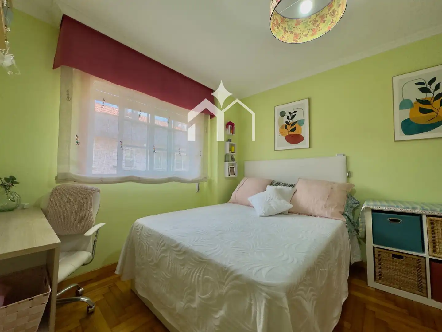 Dormitori de Apartament en venda en Moaña amb Calefacció, Parquet i Terrassa