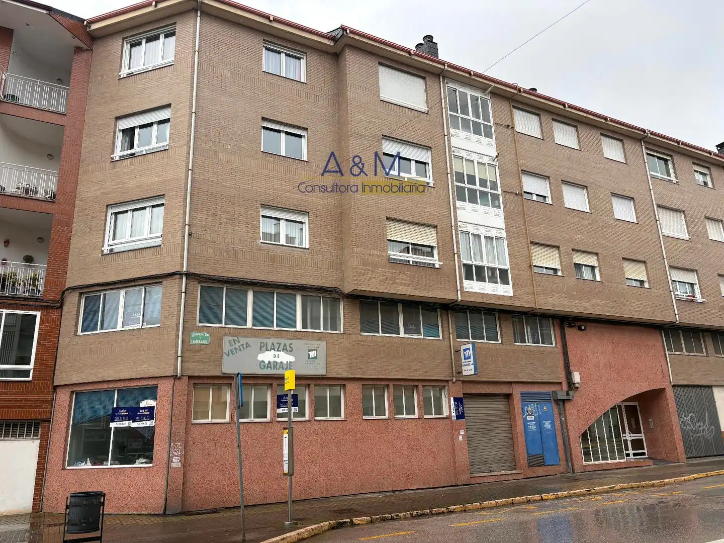 Local comercial en venda a Ferrocarril, imagen 2