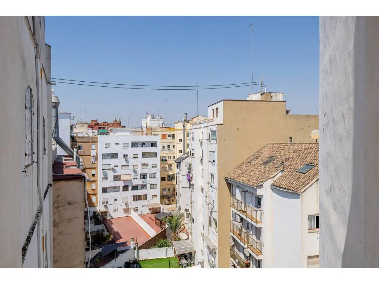 Exterior view of Attic for sale in Valencia  with Air Conditioner, Parquet flooring and Terrace