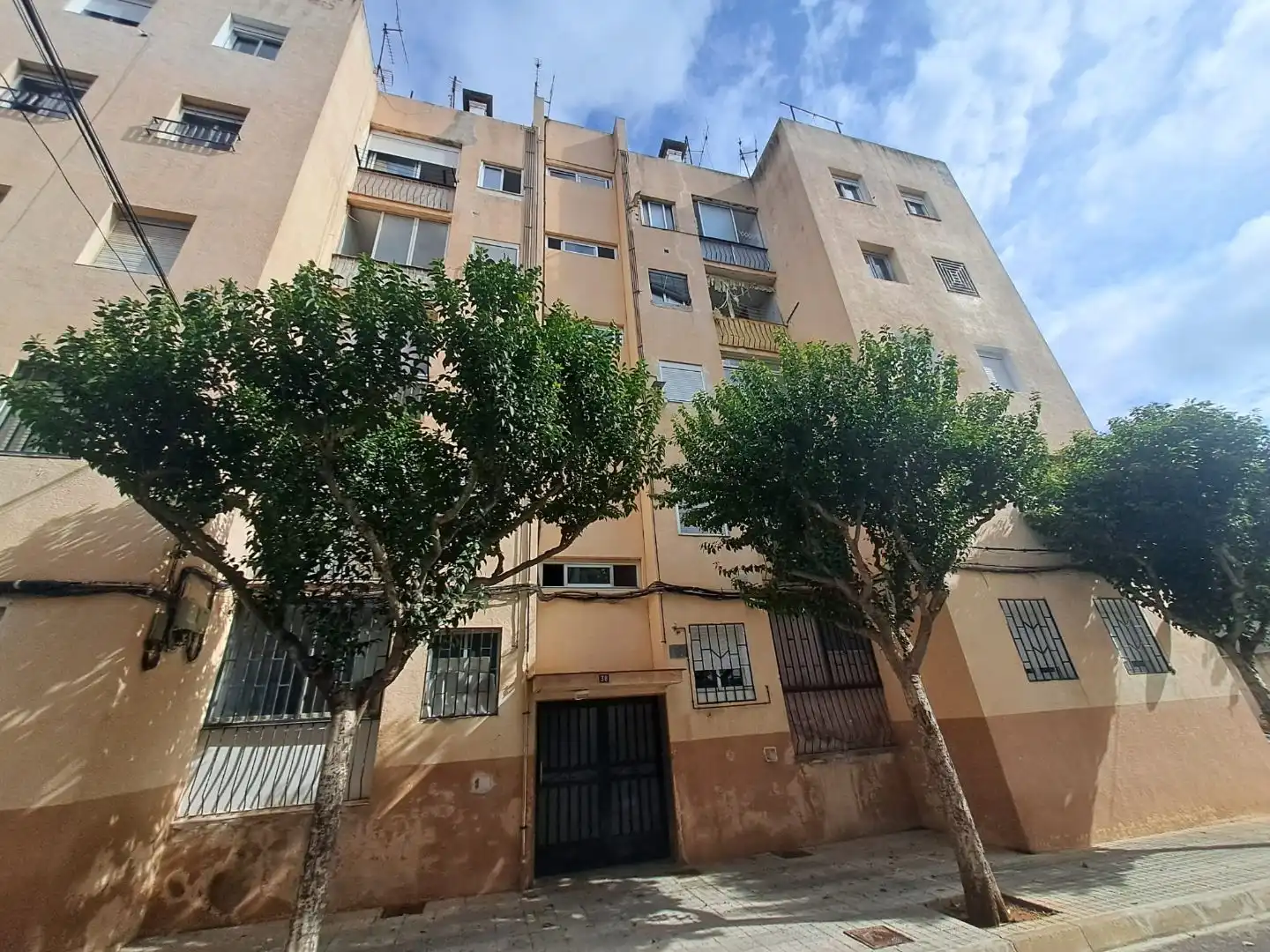 Exterior view of Flat for rent in Avenida Alemania-Italia