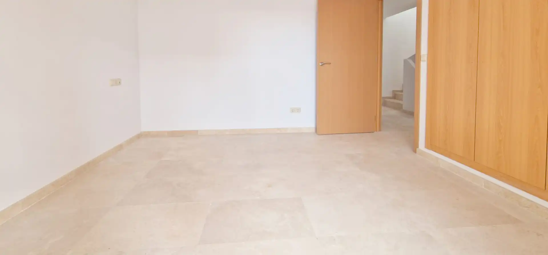 Casa adosada en venta en Casares con Jardín privado y Terraza