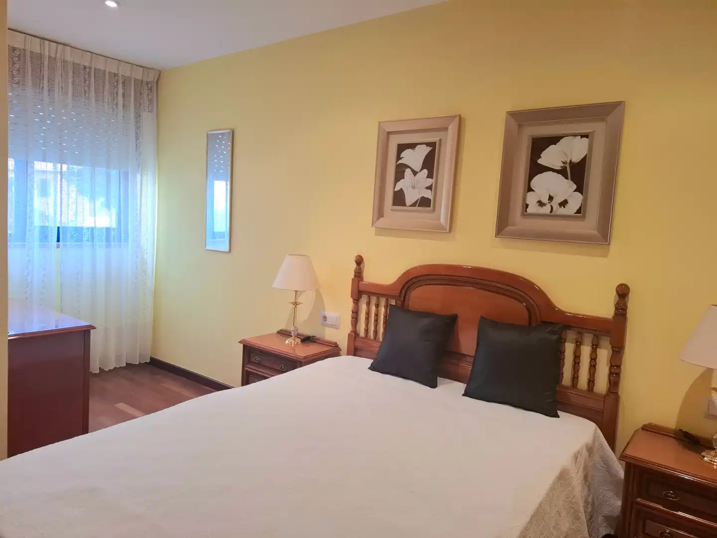 Bedroom of Flat for sale in Vigo   with Heating