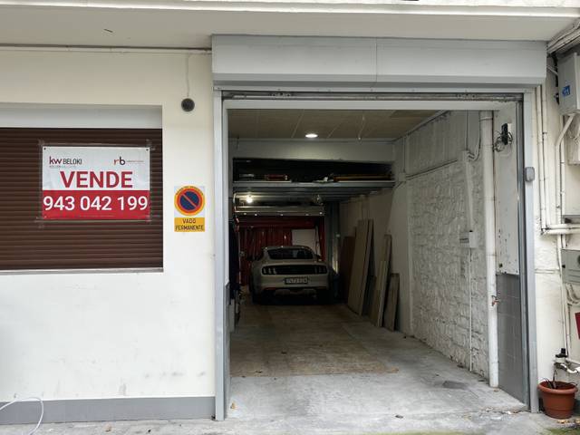 Local comercial en Venta en Serapio Mugica Kalea en Centro - Mendibil - Santiago