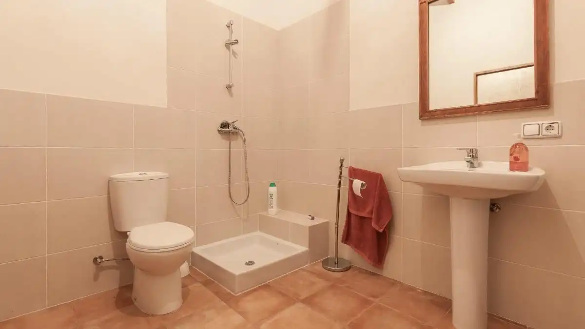 Baño de Finca rústica en venta en Escorca con Jardín privado, Terraza y Trastero