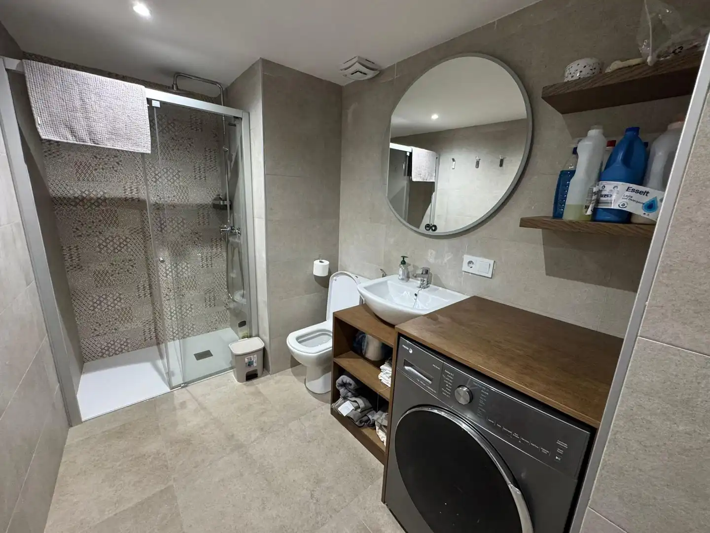 Bathroom of Duplexes for rent in Cádiz
