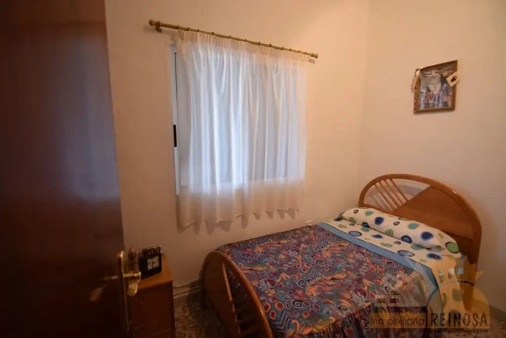 Dormitori de Casa o xalet en venda en Casco Urbano