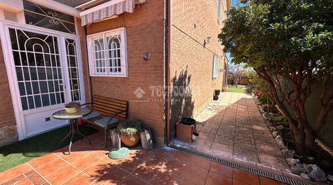 Foto 5 de Casa adosada en venta en Pioz, Guadalajara