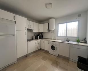 Kitchen of Flat to rent in Algeciras  with Parquet flooring and Balcony