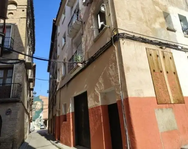 Vista exterior de Piso en venta en Galar