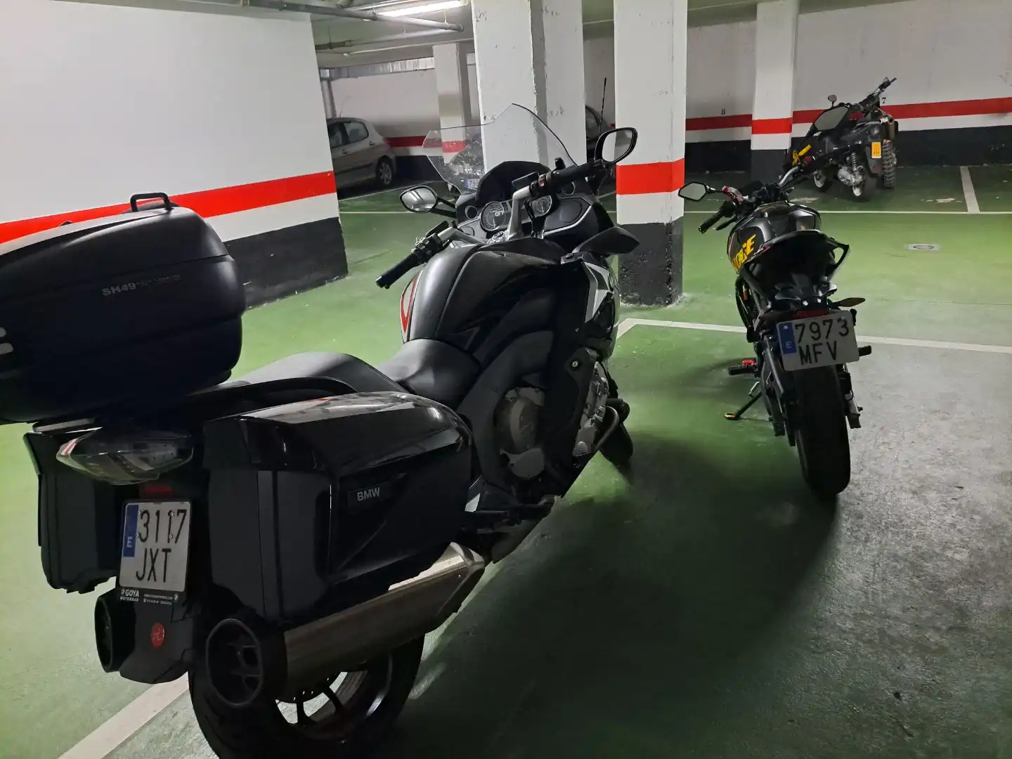 Parkplatz von Garage zur Miete in Zaragoza