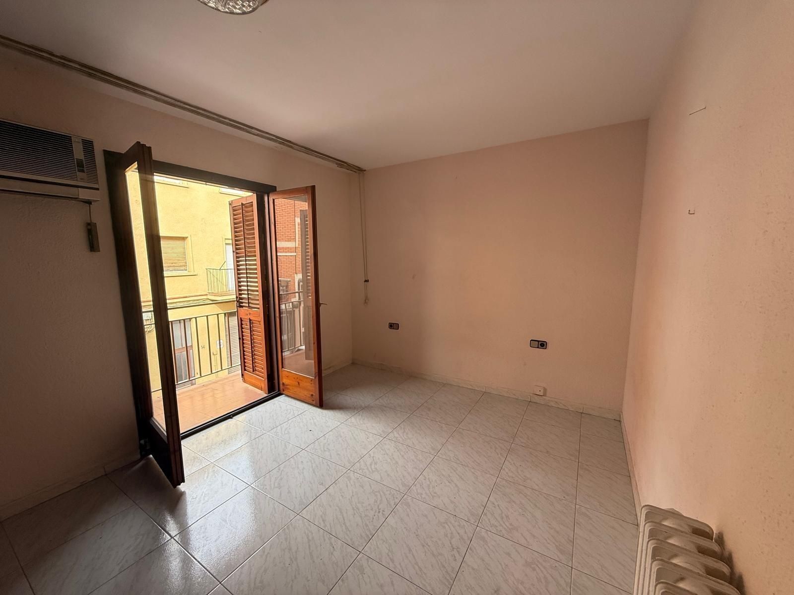 Dormitori de Pis en venda en Sant Joan de Vilatorrada amb Calefacció, Terrassa i Balcó