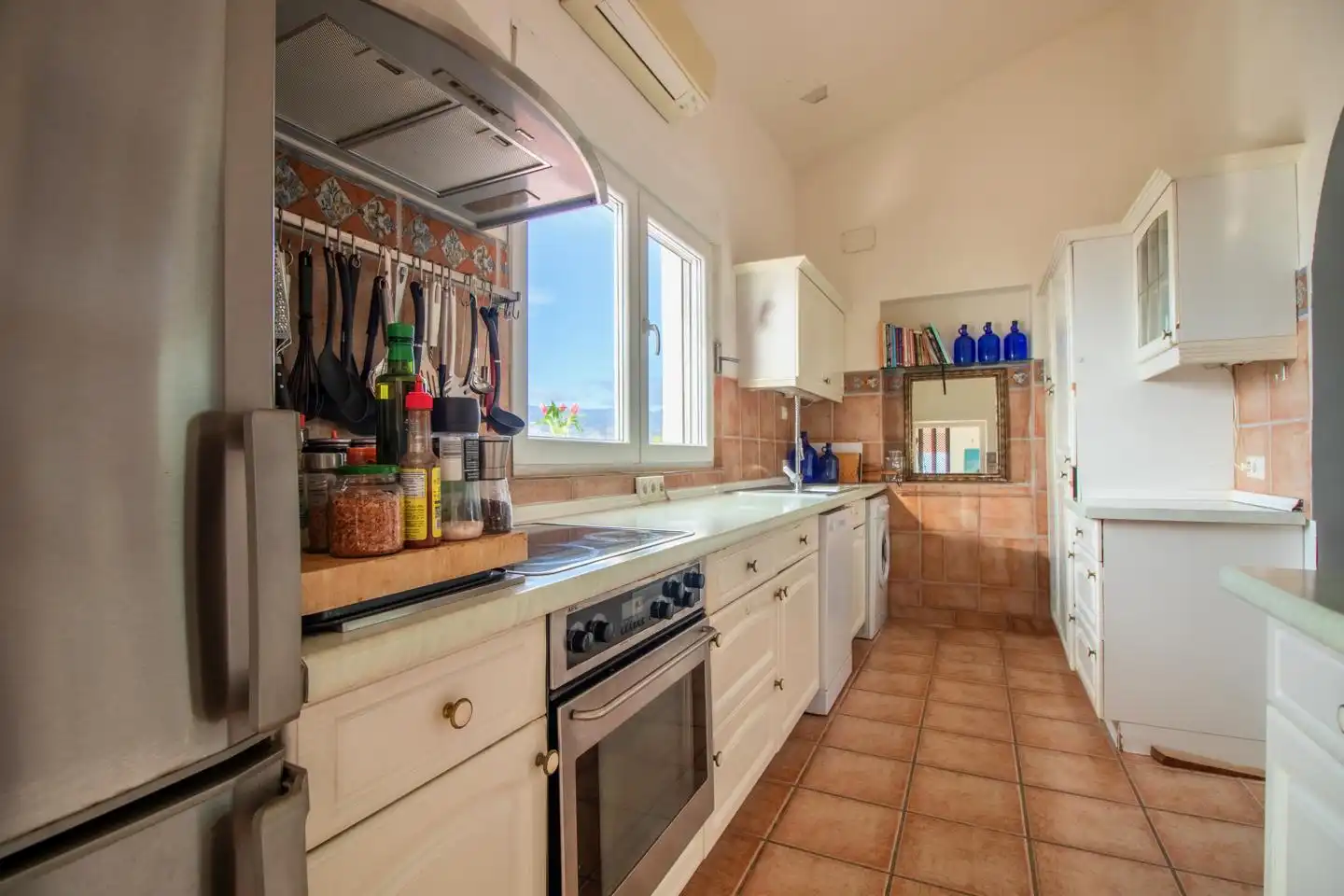 Cocina de Casa o chalet en venta en Almuñécar con Aire acondicionado, Terraza y Trastero