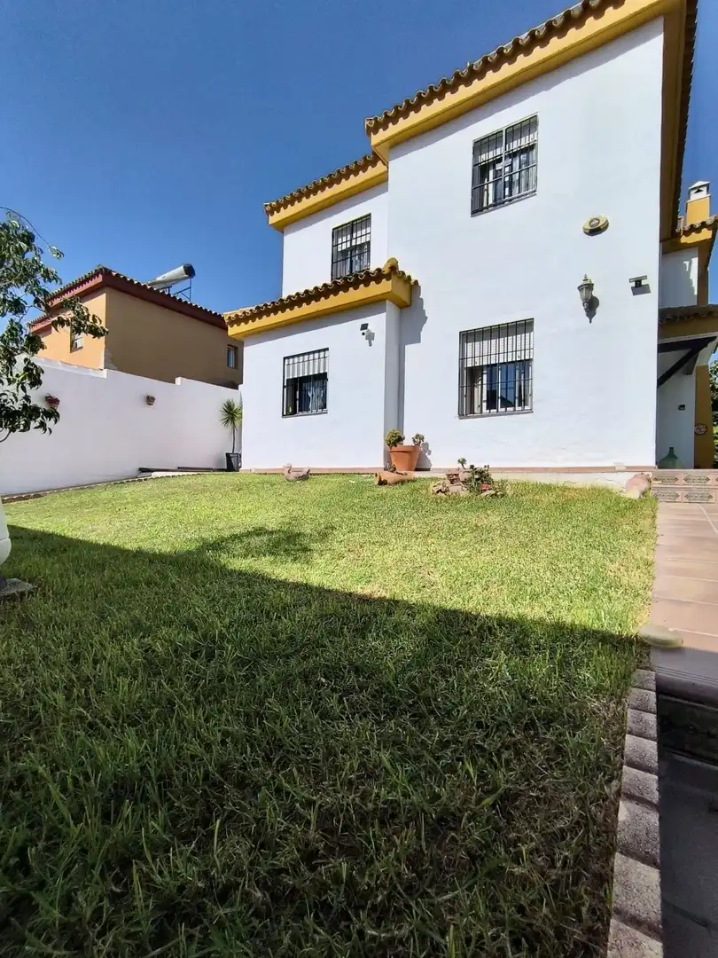 Garden of Houses for sale in Avenida Juan Diego