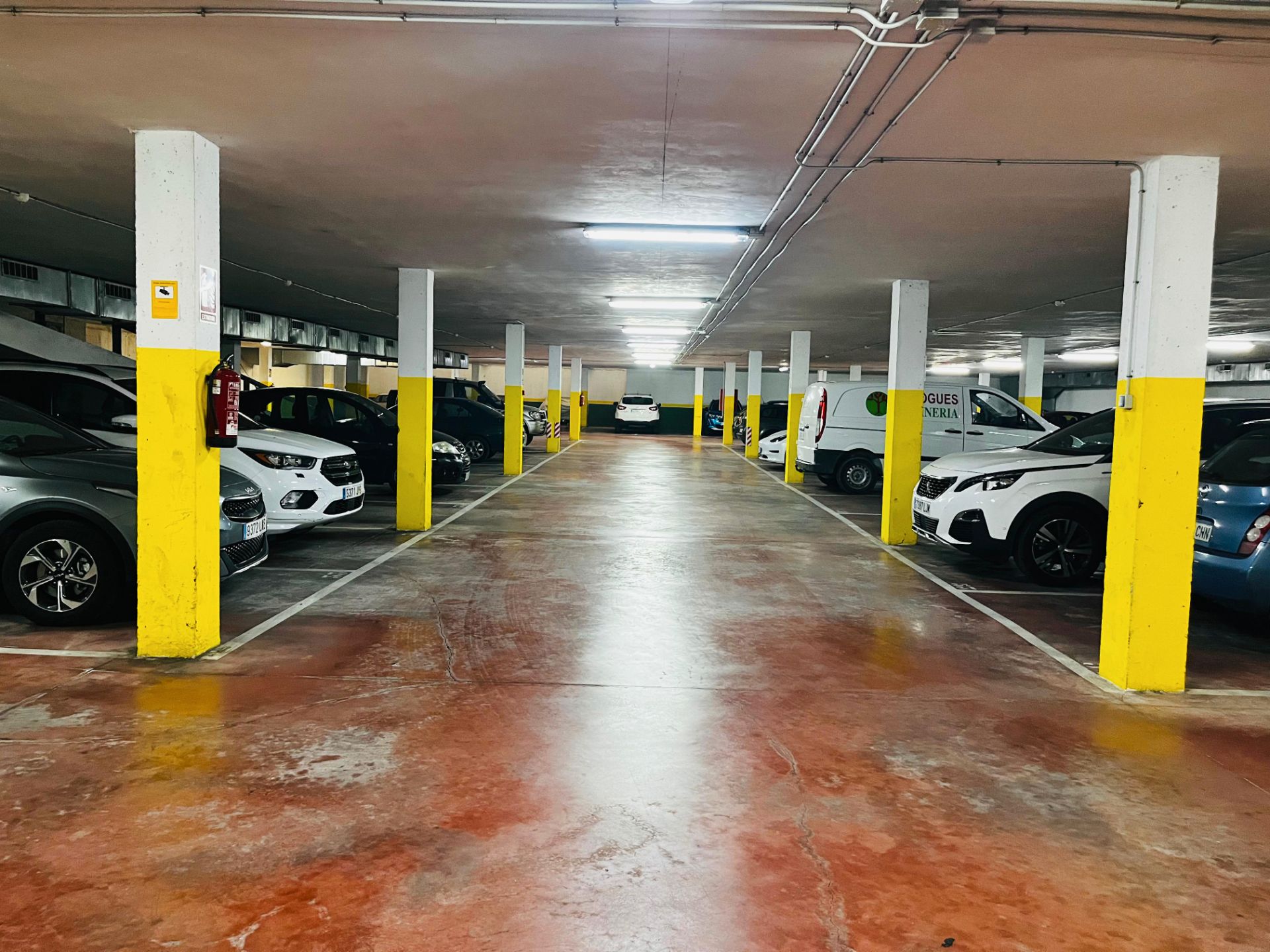 Parking of Garage for sale in Reus