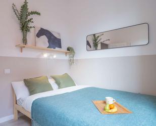 Bedroom of Flat to share in  Barcelona Capital  with Air Conditioner and Terrace