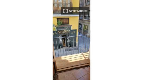 Foto 3 de Piso de alquiler en El Carme, Valencia Capital