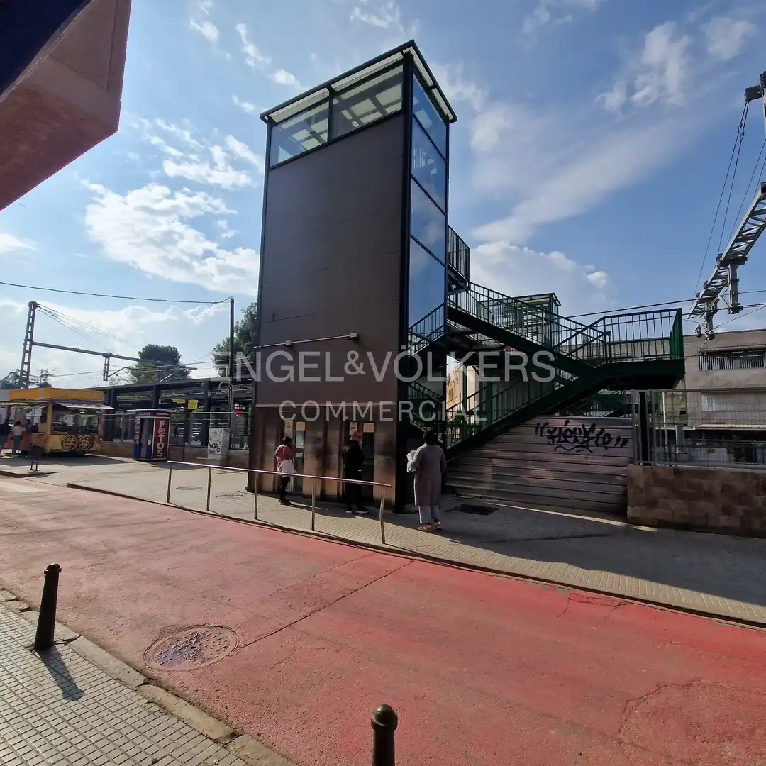 Local comercial en venda a Centre - Can Nadal, imagen 9
