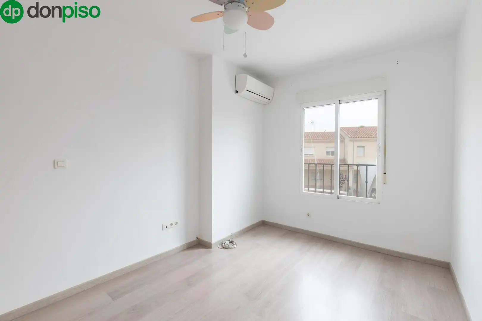 Bedroom of Detached homes for sale in Vegas del Genil