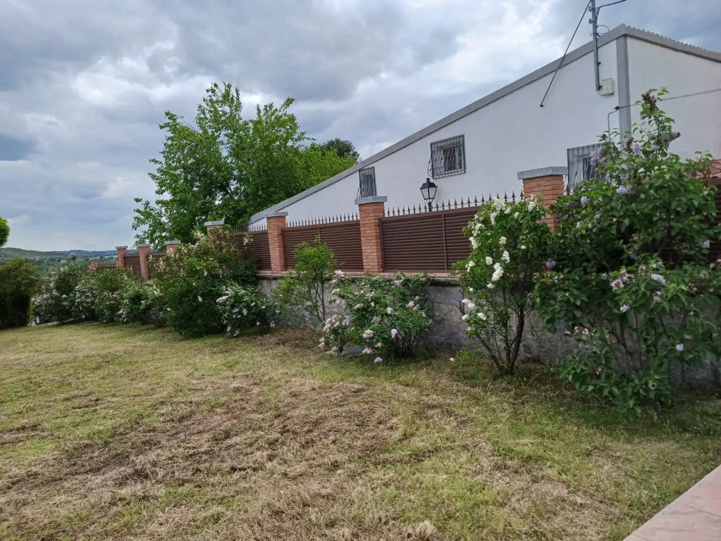 Vista exterior de Casa o chalet en venta en Aldea del Fresno con Aire acondicionado, Calefacción y Jardín privado