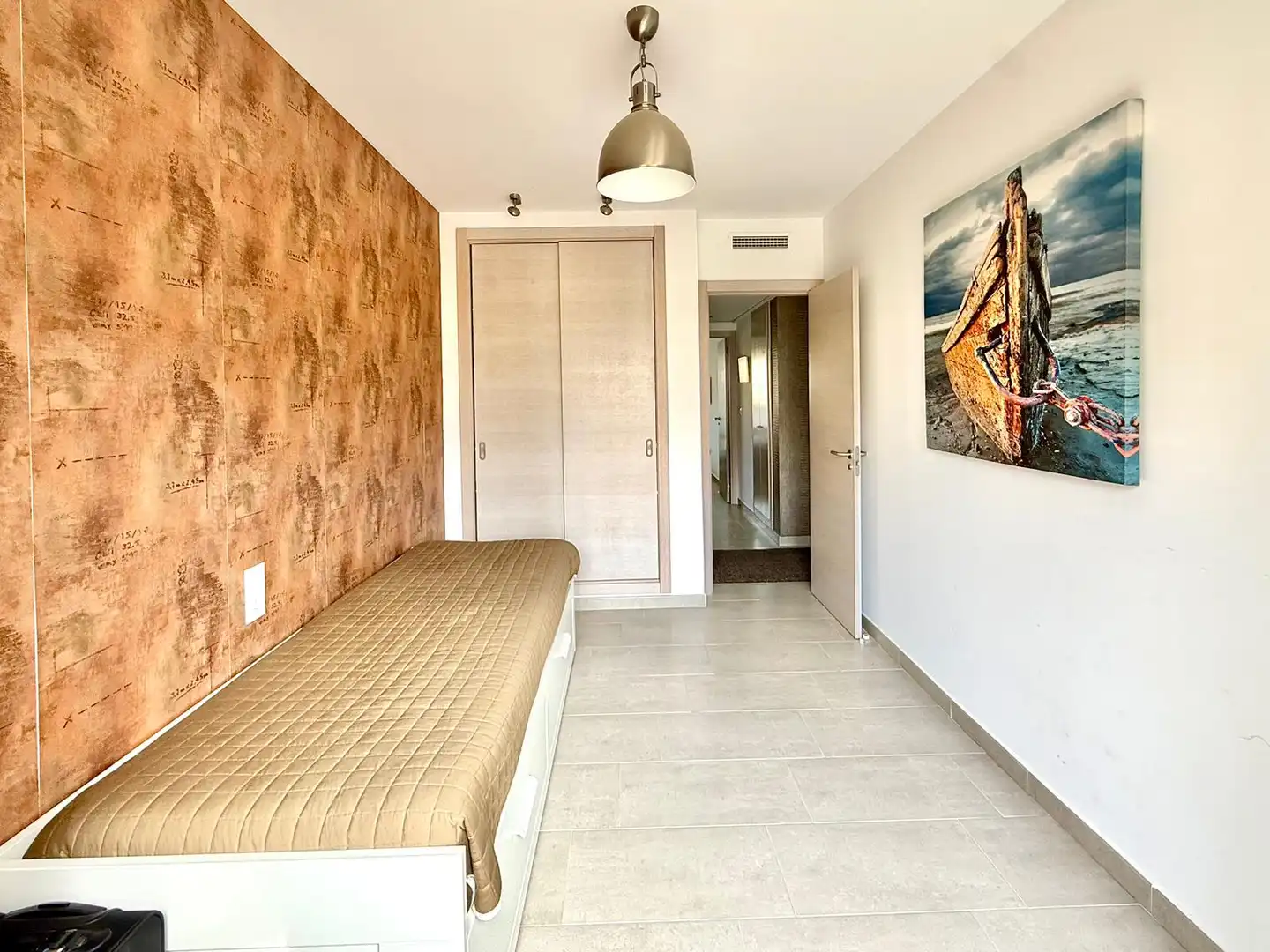 Habitación de Apartamento en venta en Dénia con Aire acondicionado, Calefacción y Terraza