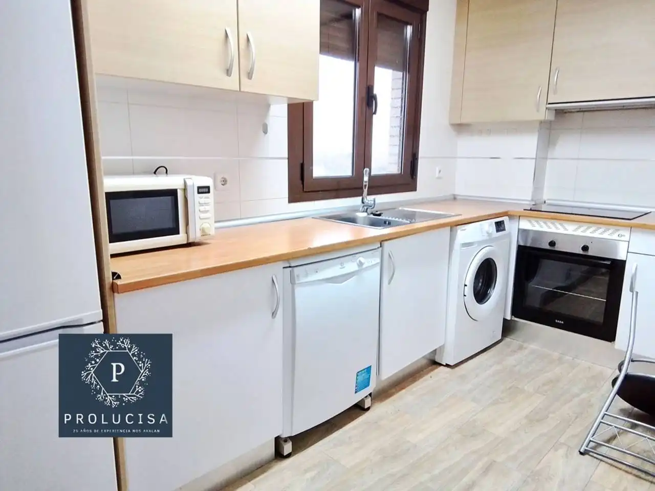 Flat with lift to rent in Calle Faustino Ruiz, imagen 9